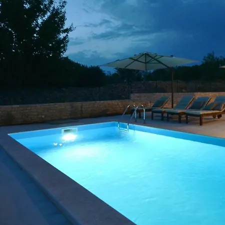 بيت للعطل House S *
